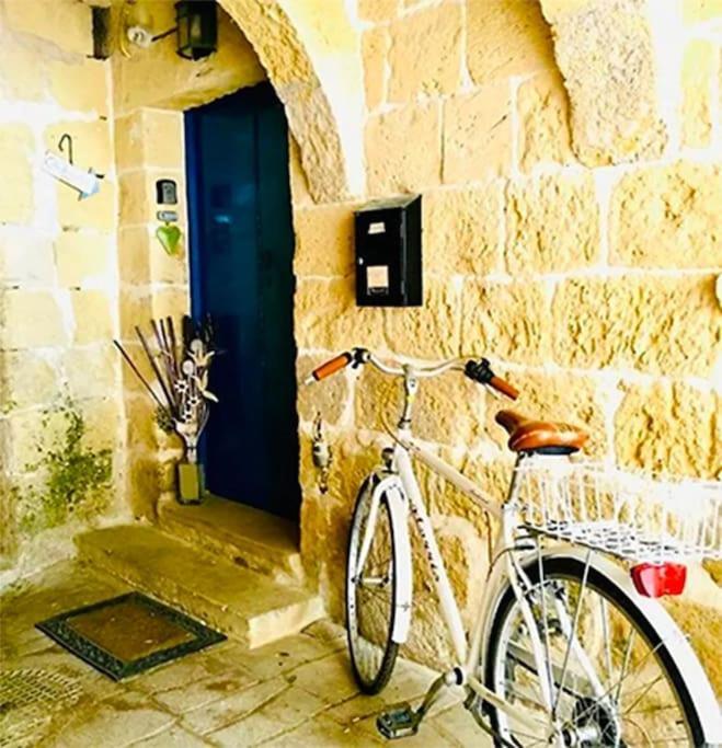 Apartment Charming In With Pool, Gozo-tripinngozo